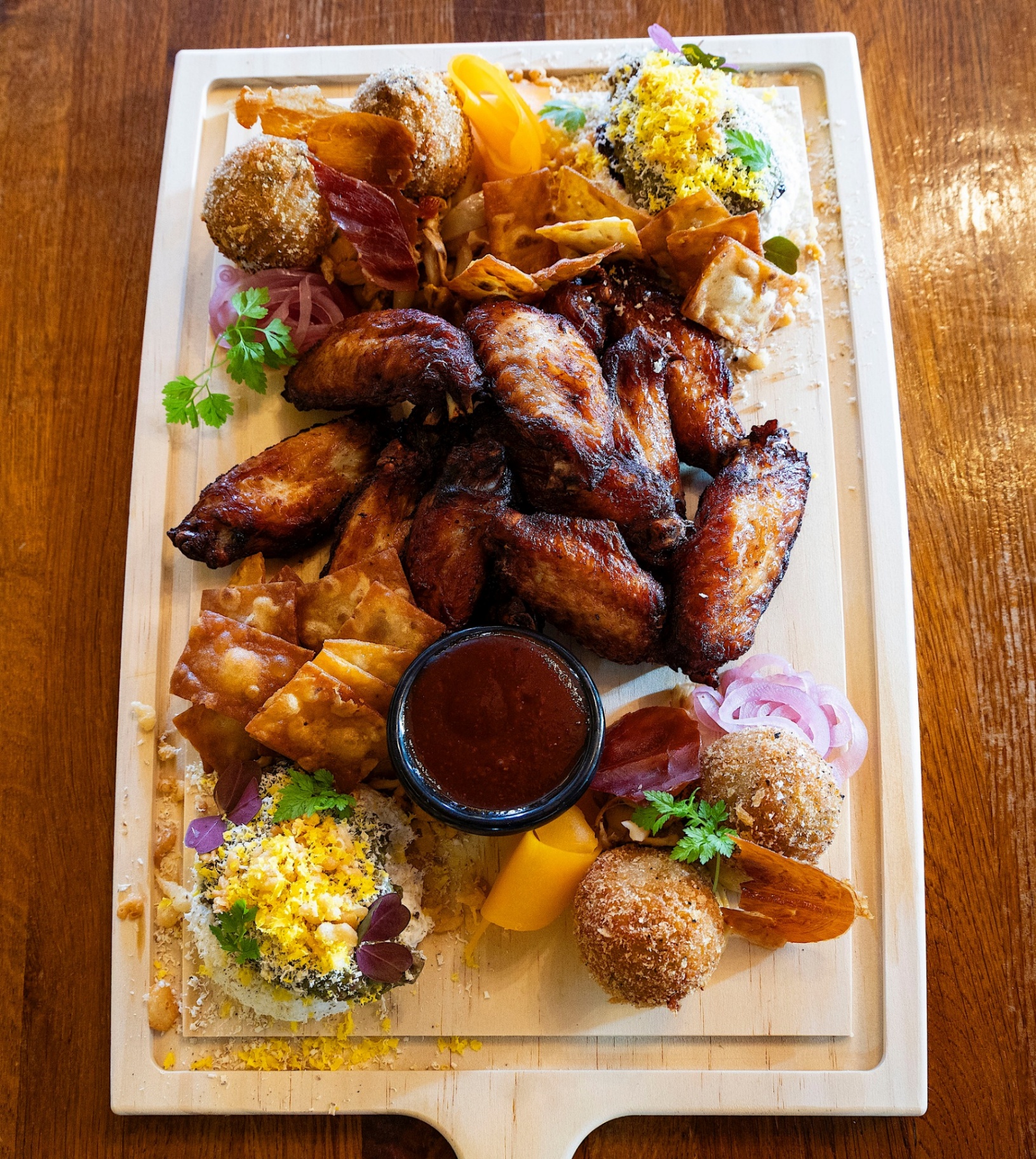 Delerett med kyllingvinger